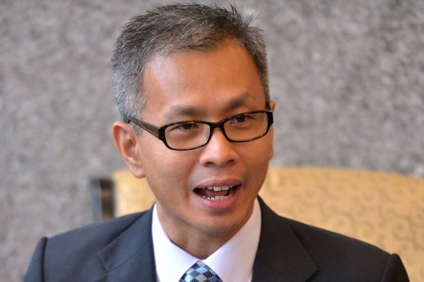 The Star Tony Pua is a qualified economics professional.